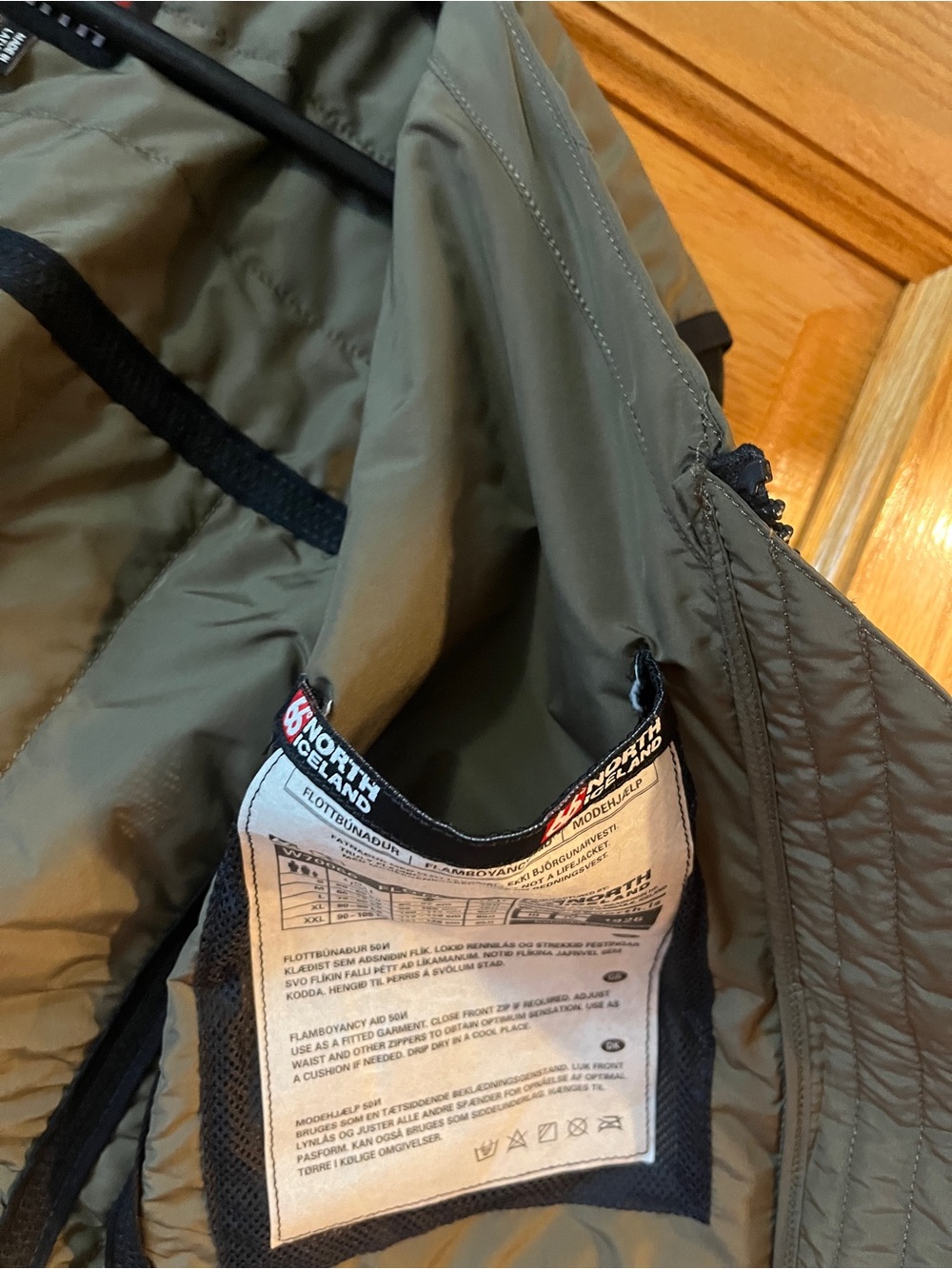 Women’s Olive Quilted Vest - Lightweight Insulated Vest - Picture 6 of 6